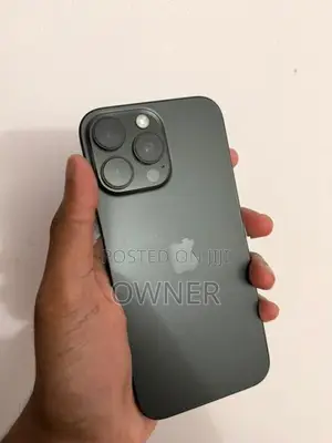 Apple iPhone 16 Pro Max 1TB (Used)