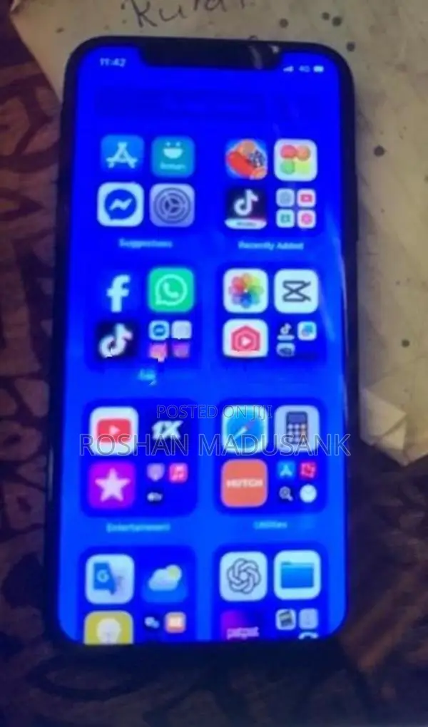Apple iPhone XS (Used)