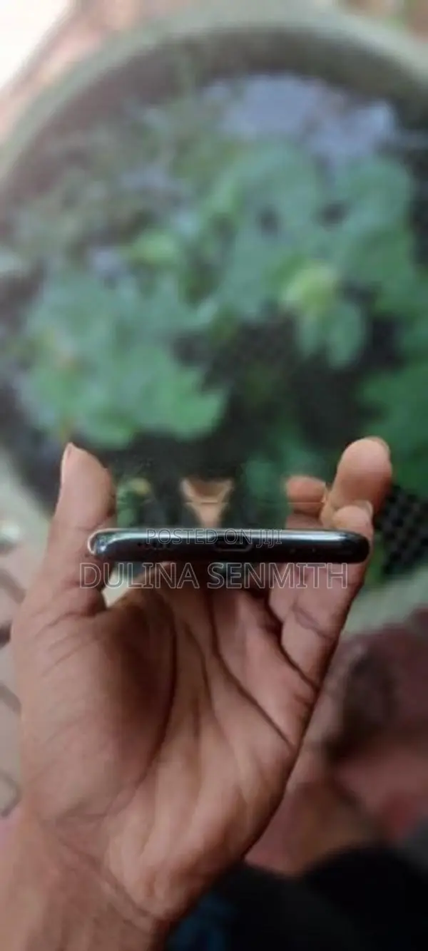 Samsung Galaxy A20 (Used)