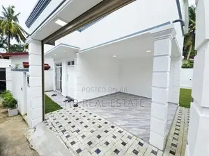 Architecture Designed Luxury Three Story House Kesbewa