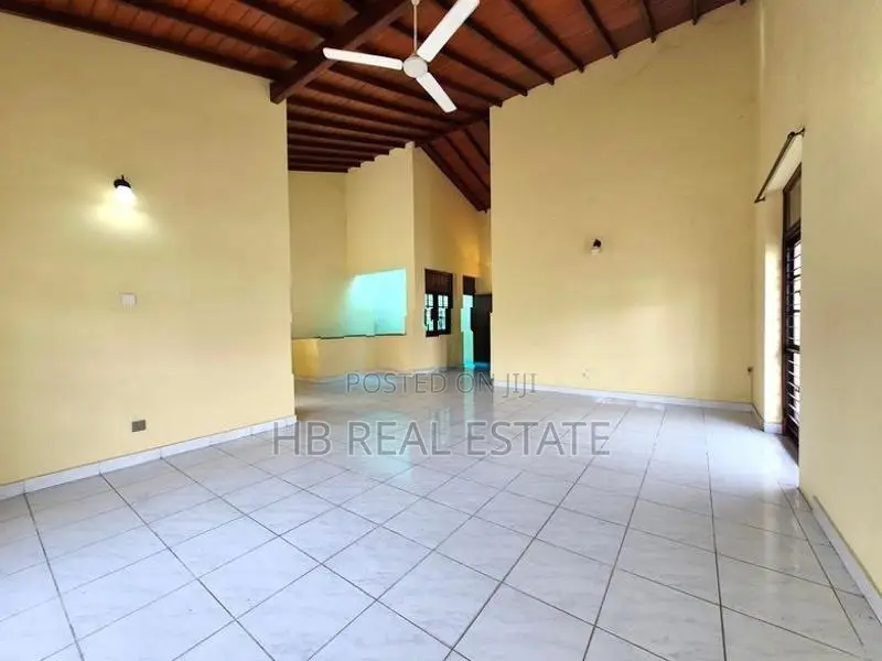 Almost Brand New House For Rent In Nawala