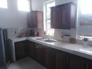 1st Floor of Commercial Building for Rent Koswatta