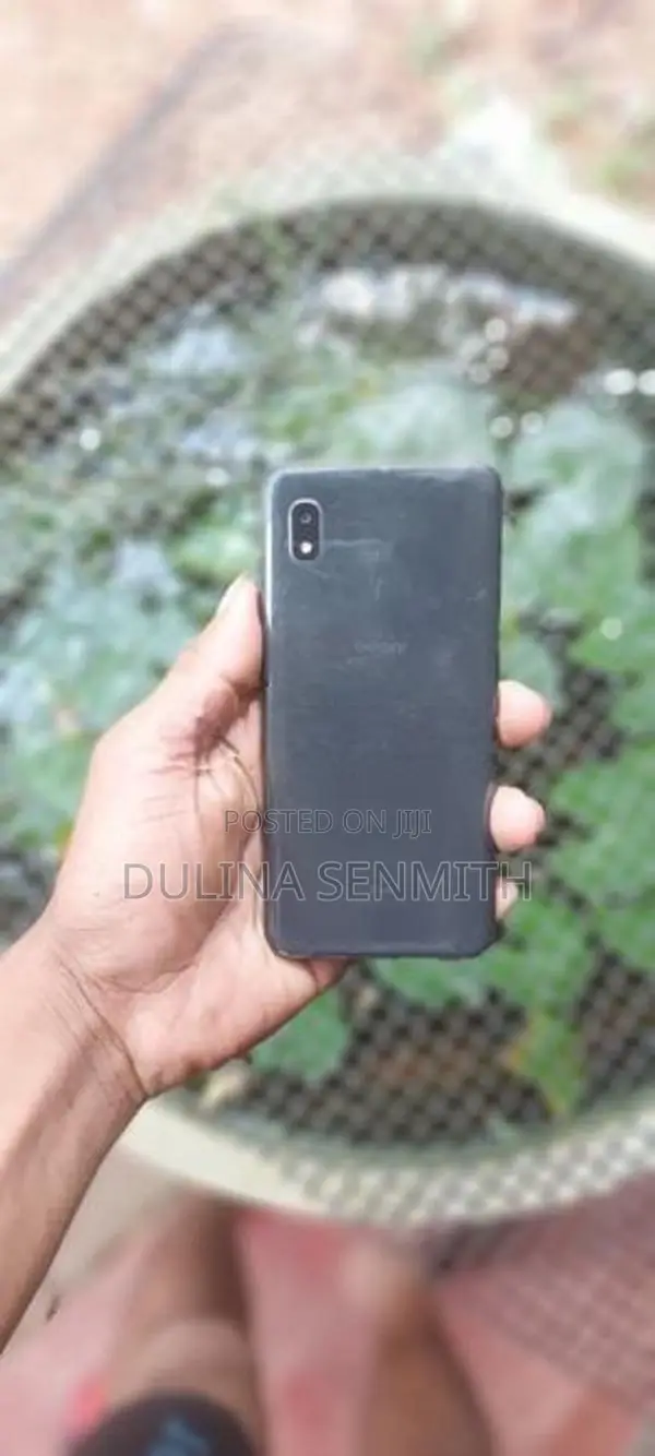 Samsung Galaxy A20 (Used)