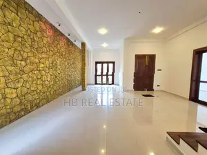 Boralesgamuwa Newly Built Super Luxury Three Story House for sale