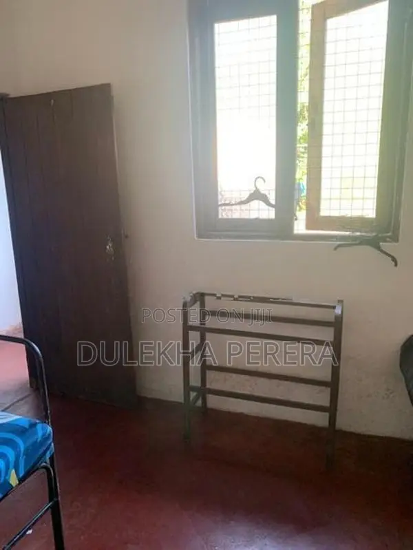 Room for Rent - Shanthi Road