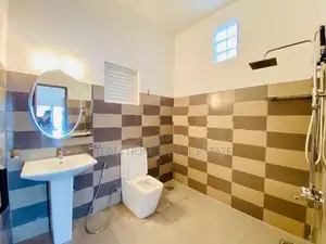 Stunning 10-Perch Single Story House for Sale in Athurugiriya