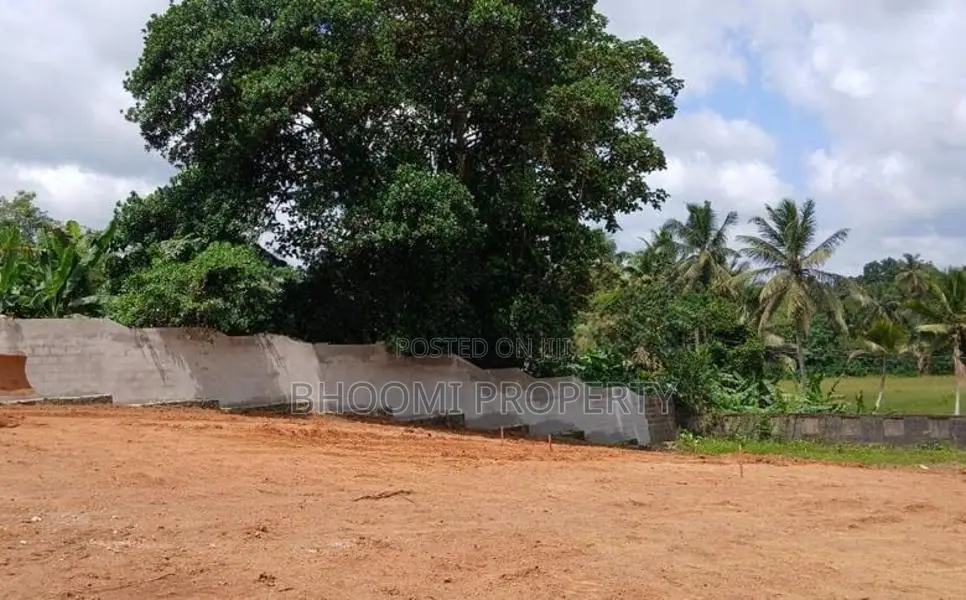 Land for Sale in Homagama