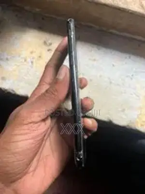 Apple iPhone 7 128gb (Used)