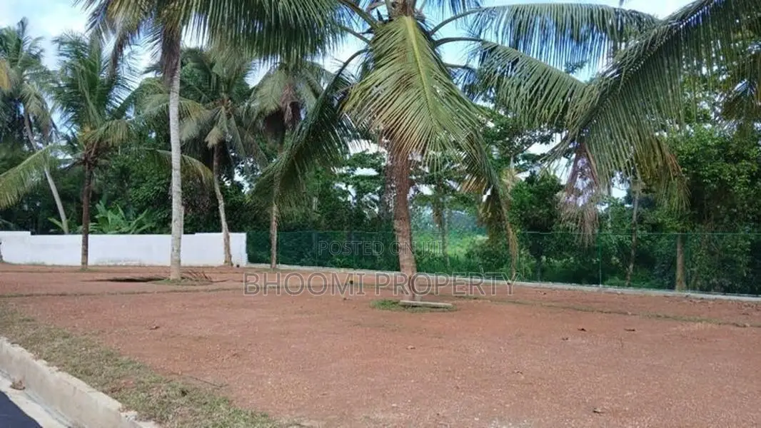 Kesbewa City Luxury Land