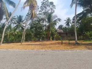 Land for Sale in Aluthwala
