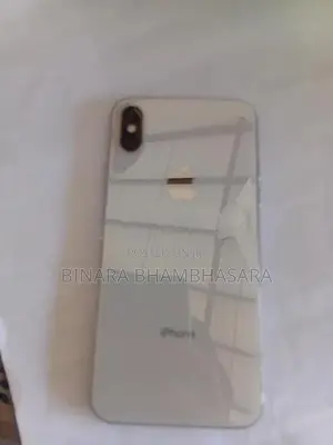 Apple iPhone X (Used)