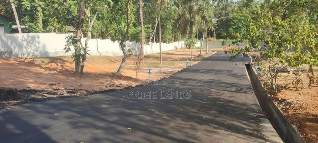 Pannipitiya Residential Land for Sale Close to Bus Road