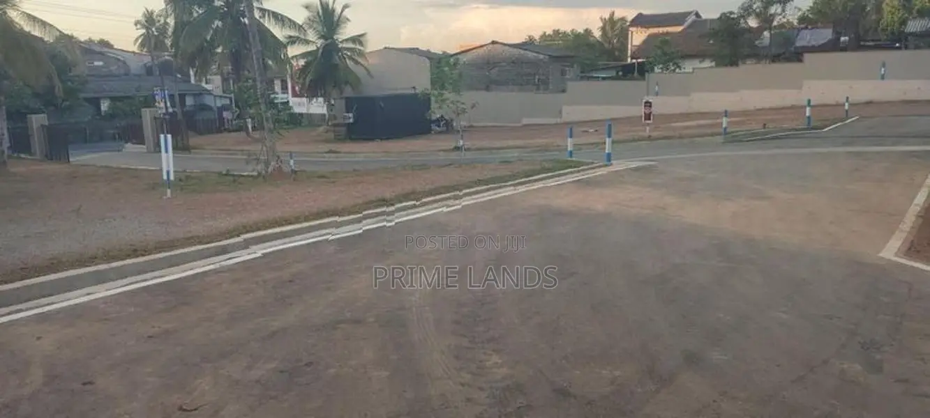 Malabe Arangala Residential Land for Sale in Junction