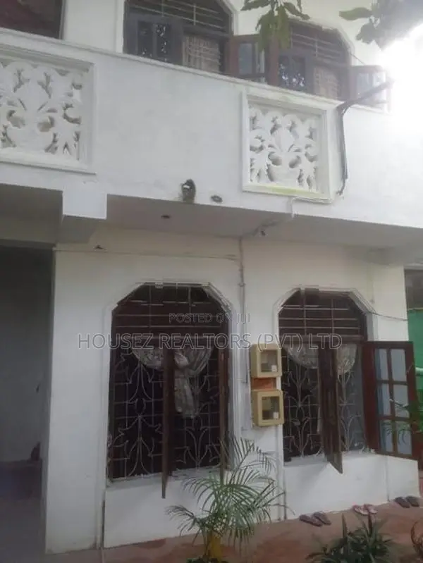 Two-Storey House for Sale in Wellampitiya