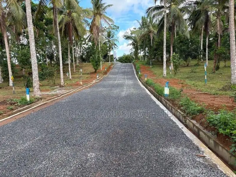 Kahathuduwa Land for Sale