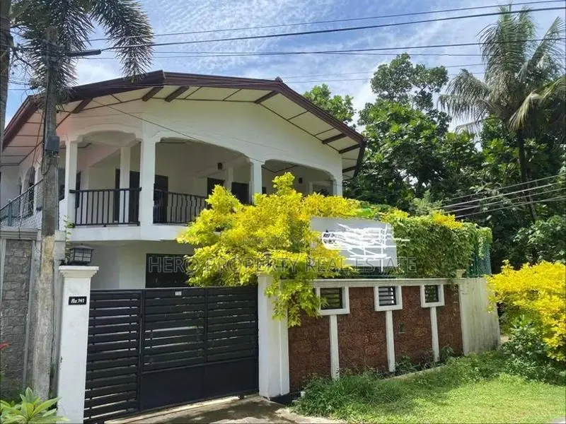 Two Storey House for Sale in Piliyandala