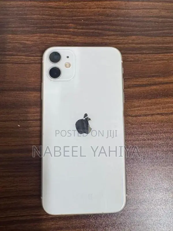 Apple iPhone 11 (Used)