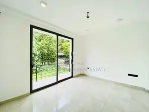 Luxury Newly Built 2-Story House for Sale – Athurugiriya
