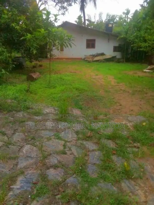 Land for Sale Meegoda Udagewattha