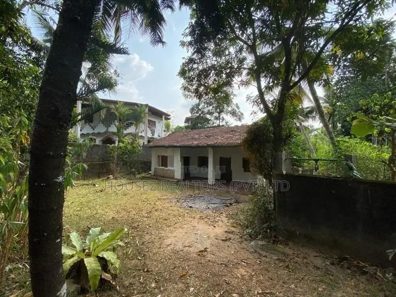 Valuable Land for Sale in Nittambuwa