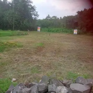කොටුගොඩ , ඕපාත පර්චස් 36 ක ඉඩමක්