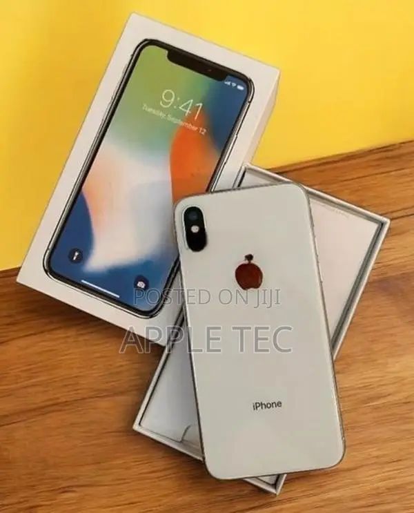 Apple iPhone X 64GB (Used)