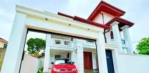 Spacious 3 Storey House for Sale in Weligampitiya - Ja-Ela
