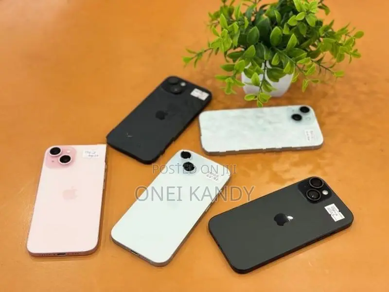 Apple iPhone 15 128GB (Used)