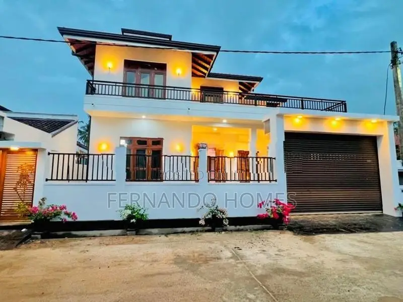Value Built Brand New Upstairs 4 Bed Rooms House For Sale in Negombo