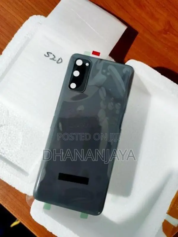 Samsung Galaxy S20 back glass