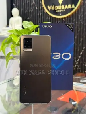 Vivo V20 8GB/128GB (Used)