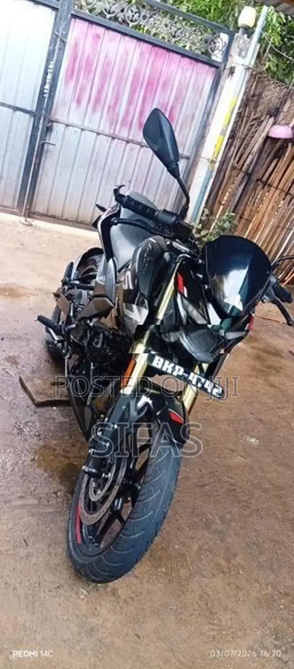 Bajaj Pulsar N160 2026