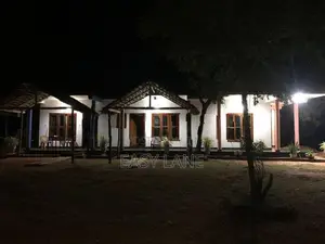 Anuradhapura Hotel for Sale