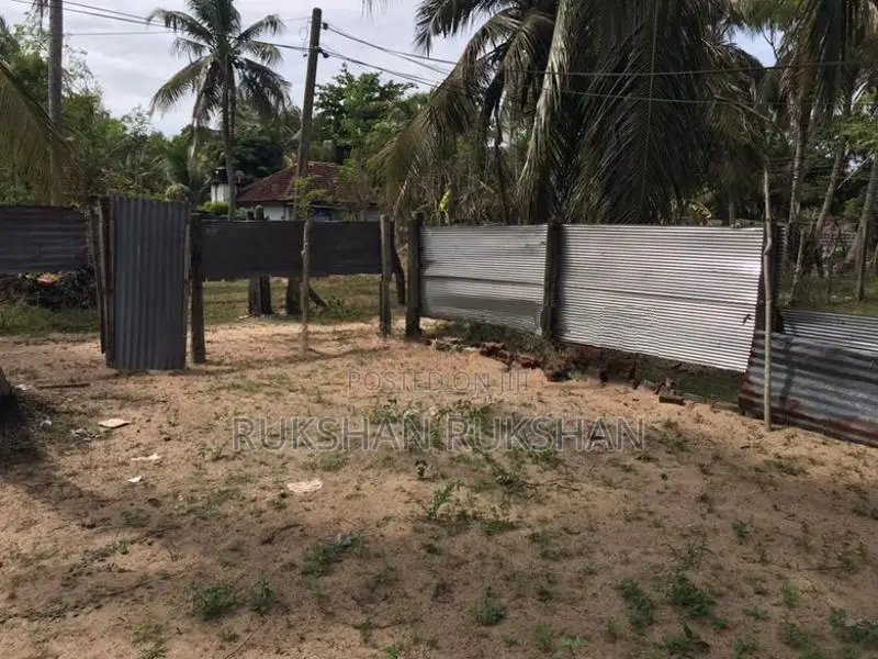 Land with House for Sale Batticaloa