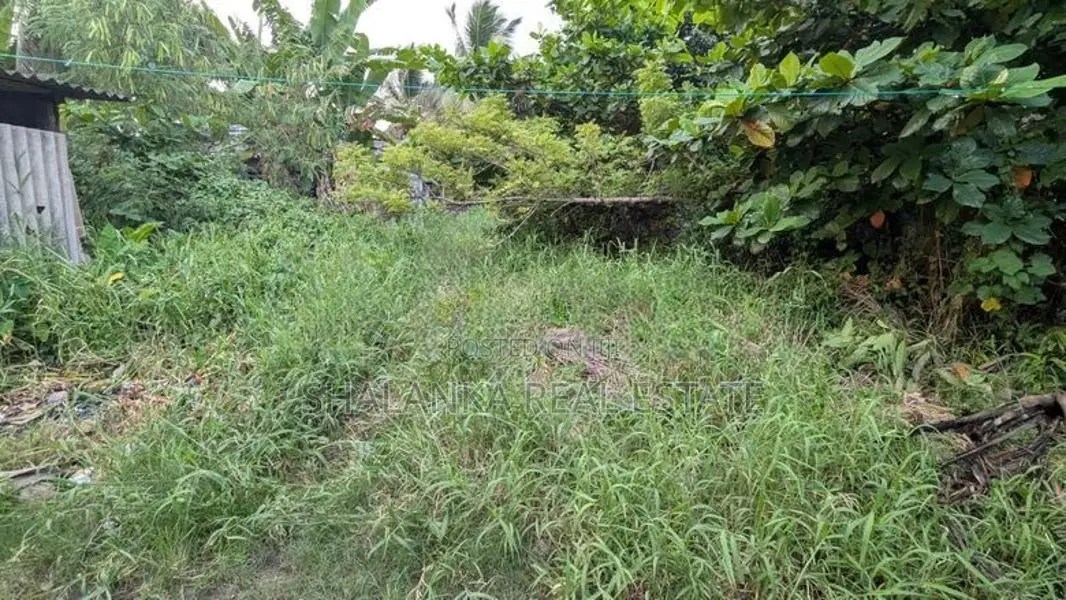 5.5 Perches Land for Sale – Galahagoda, Wattala