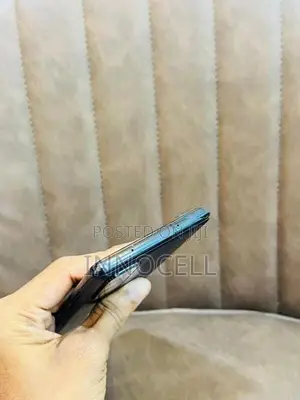 Samsung Galaxy S20FE 128GB (Used)