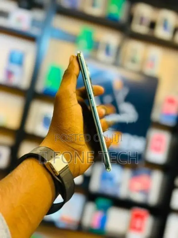 Realme P3 Pro 5G 8 GB 256GB (Used)