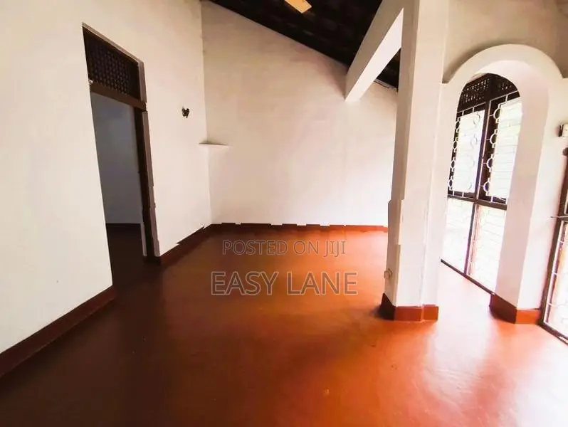 නිට්ටඹුව – රන්පොකුණුගම නිවාස සංකීර්ණයෙන් වටිනා නිවසක්/ SA 10907