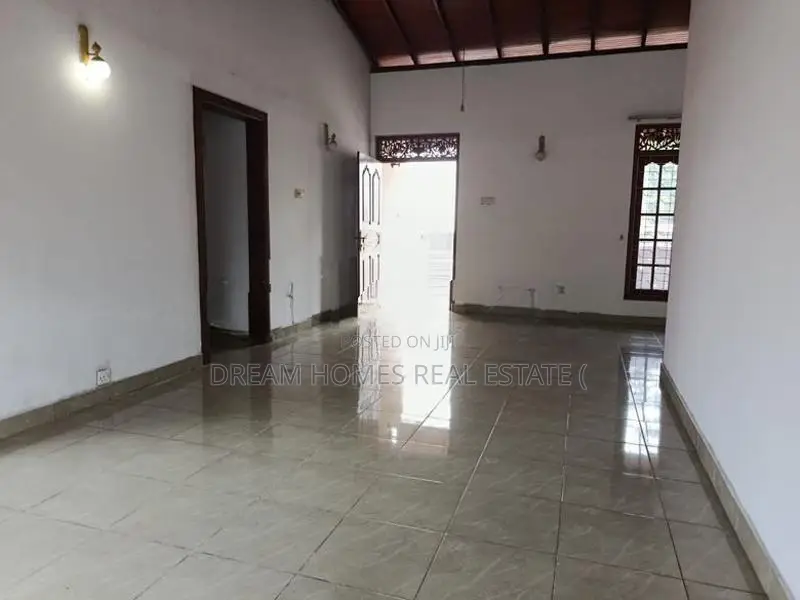 Fully Furnished House for Rent – Athurugiriya (Hokandara)
