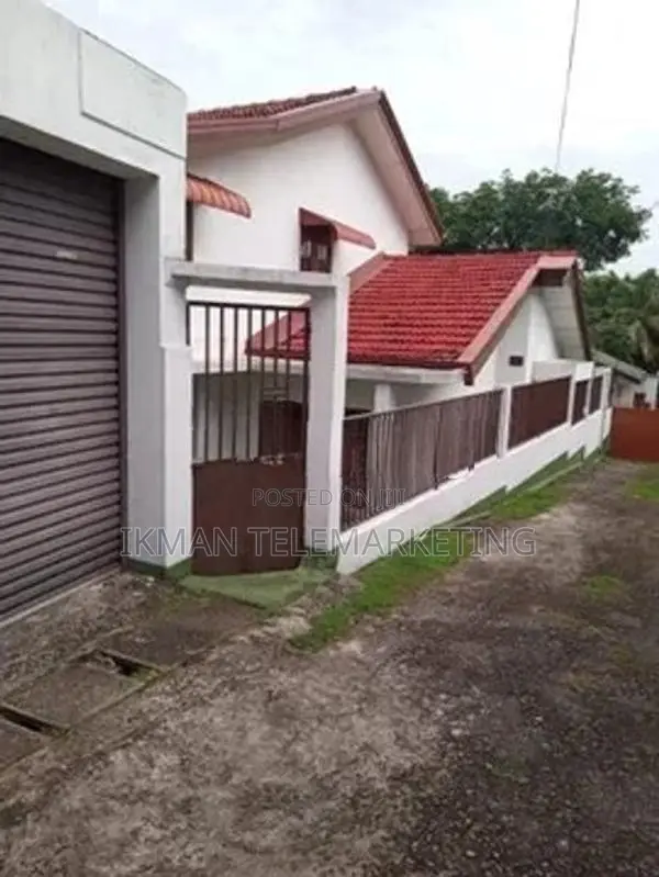 Room for Rent in Kotte ( Girls Only )