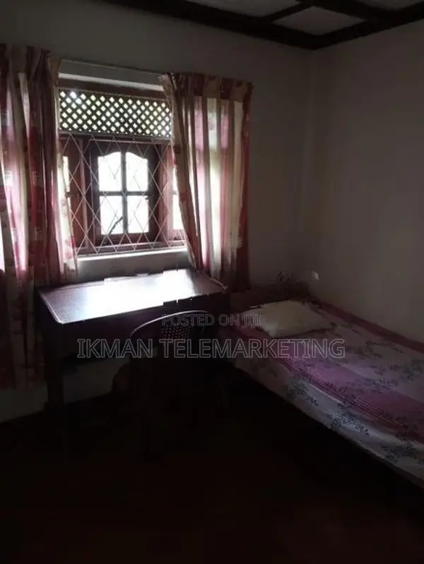 Room for Rent in Kotte ( Girls Only )