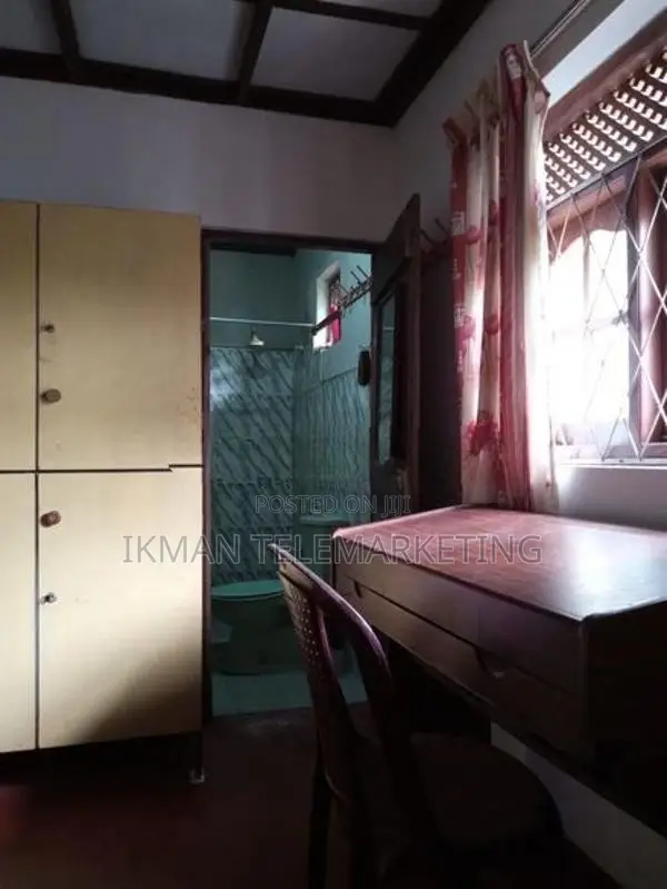 Room for Rent in Kotte ( Girls Only )