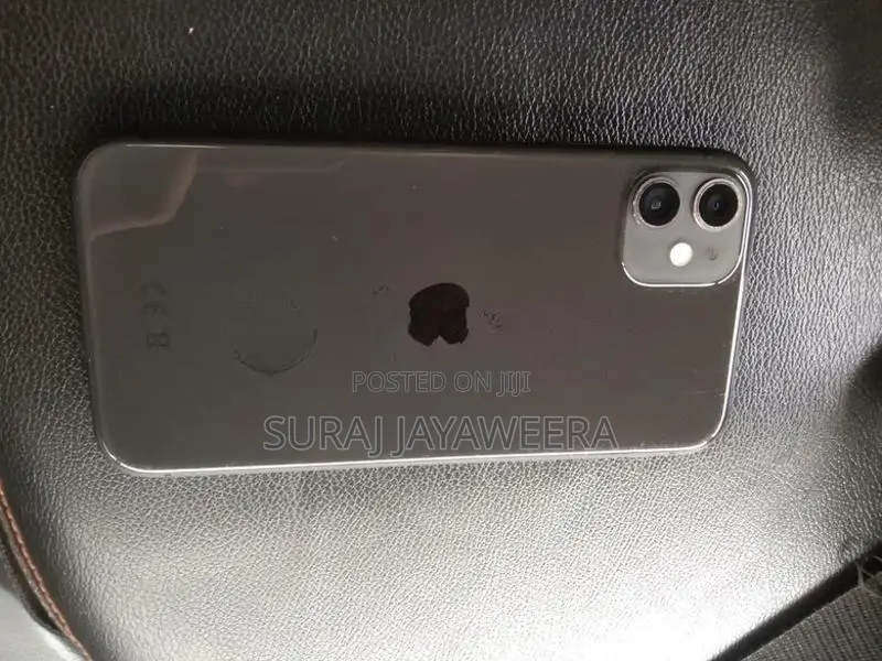 Apple iPhone 11 128GB (Used)
