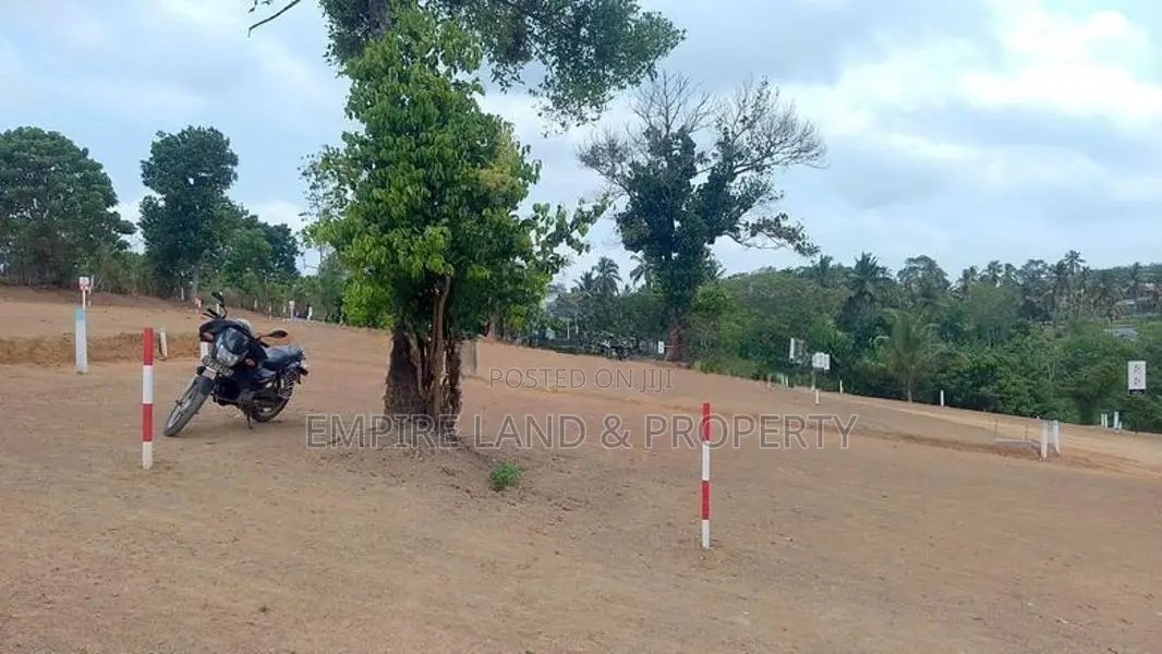 Land at Polgasowita