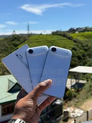Apple iPhone Air 256GB (Used)