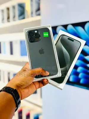 Apple iPhone 15 Pro Max 256GB (Used)