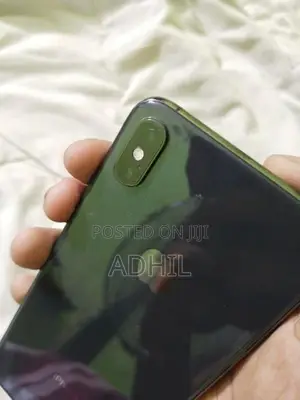 Apple iPhone XS Max (Used)