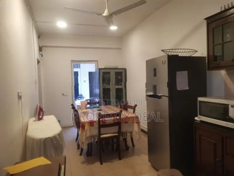 6 Bedrooms House for Rent in Colombo 7- PDH126