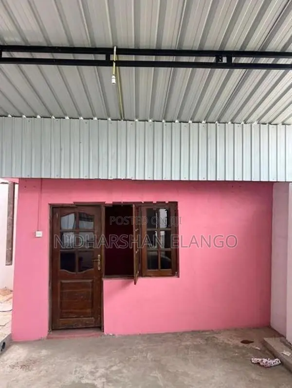 7,500 Sq. Ft. Warehouse with Office Container in Wattala