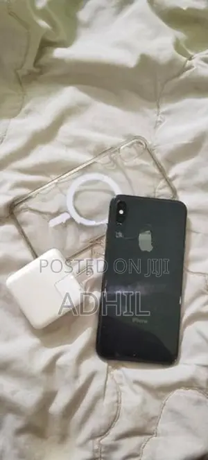 Apple iPhone XS Max (Used)